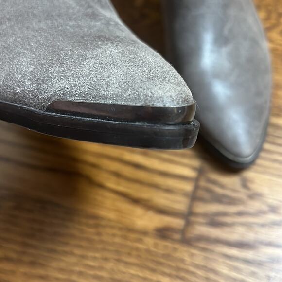 Lucky Brand Kaedee Bootie In Storm Suede Size 6.5 - Picture 2 of 5